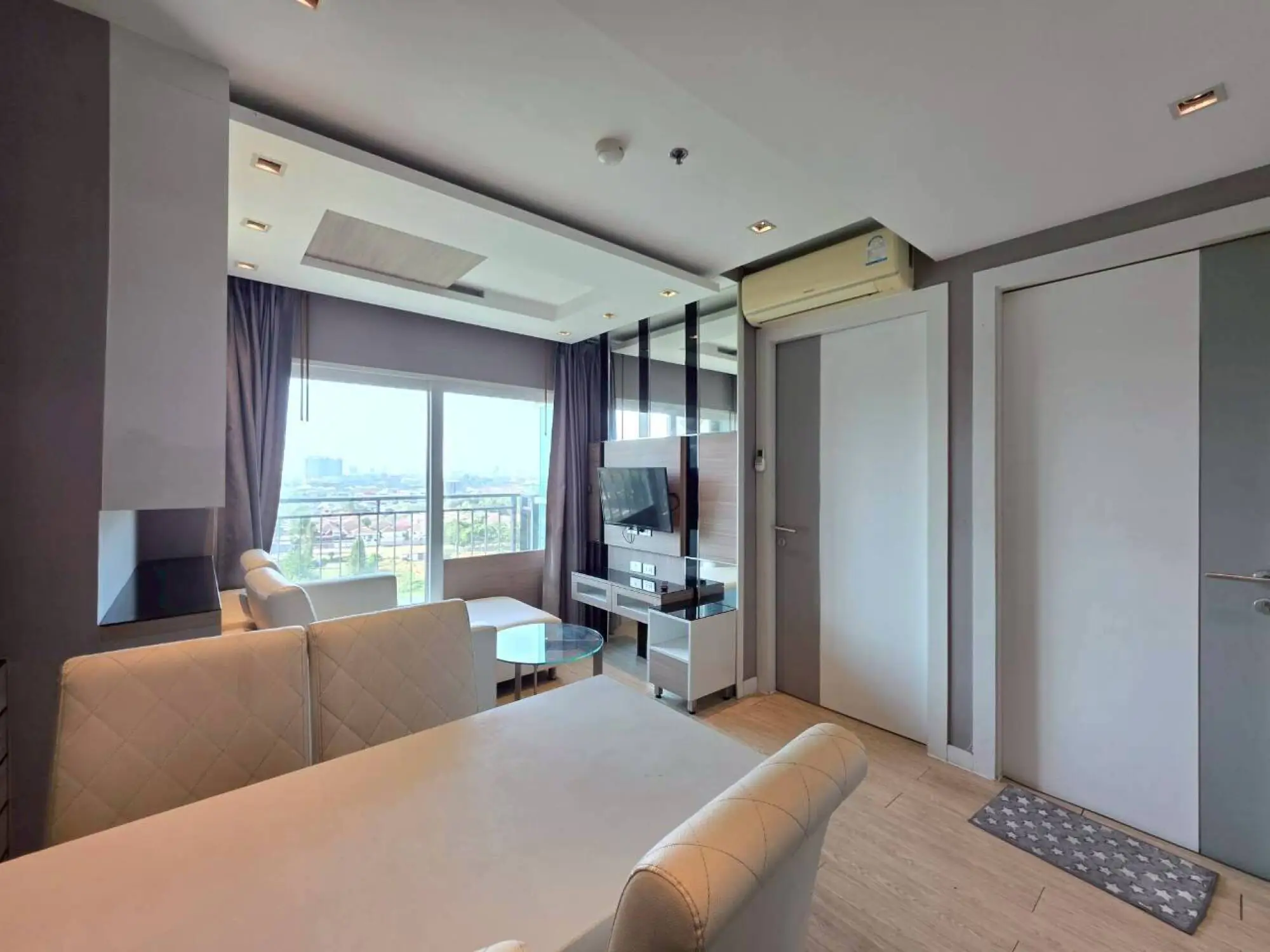 La Santir 1BR, 12th Floor