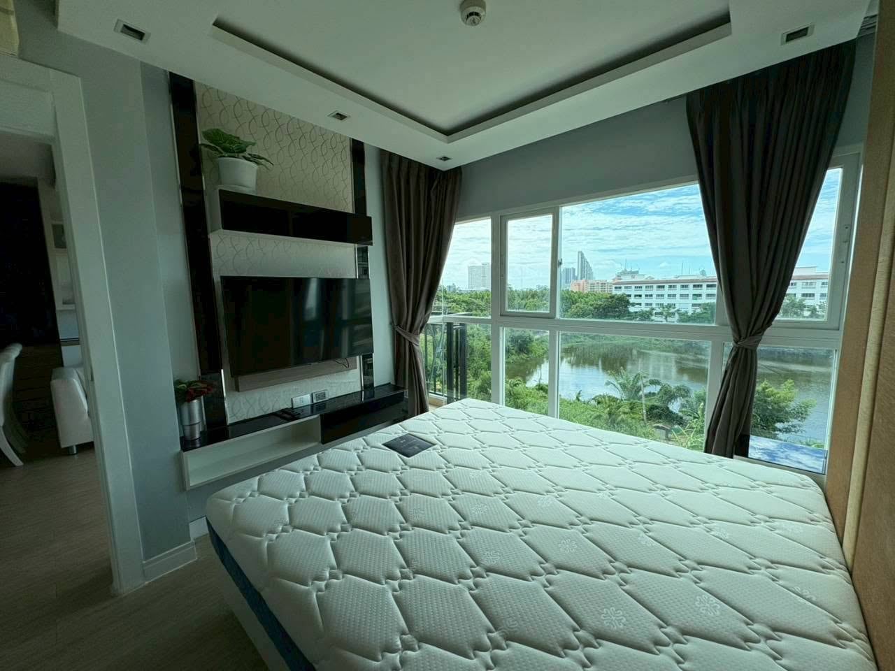 La Santir 1BR Garden view, 5th Floor