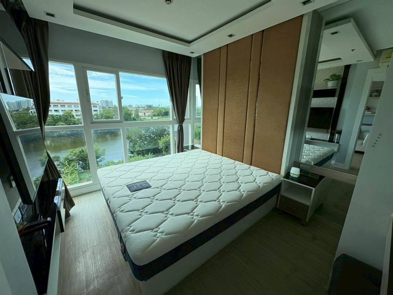 La Santir 1BR Garden view, 5th Floor