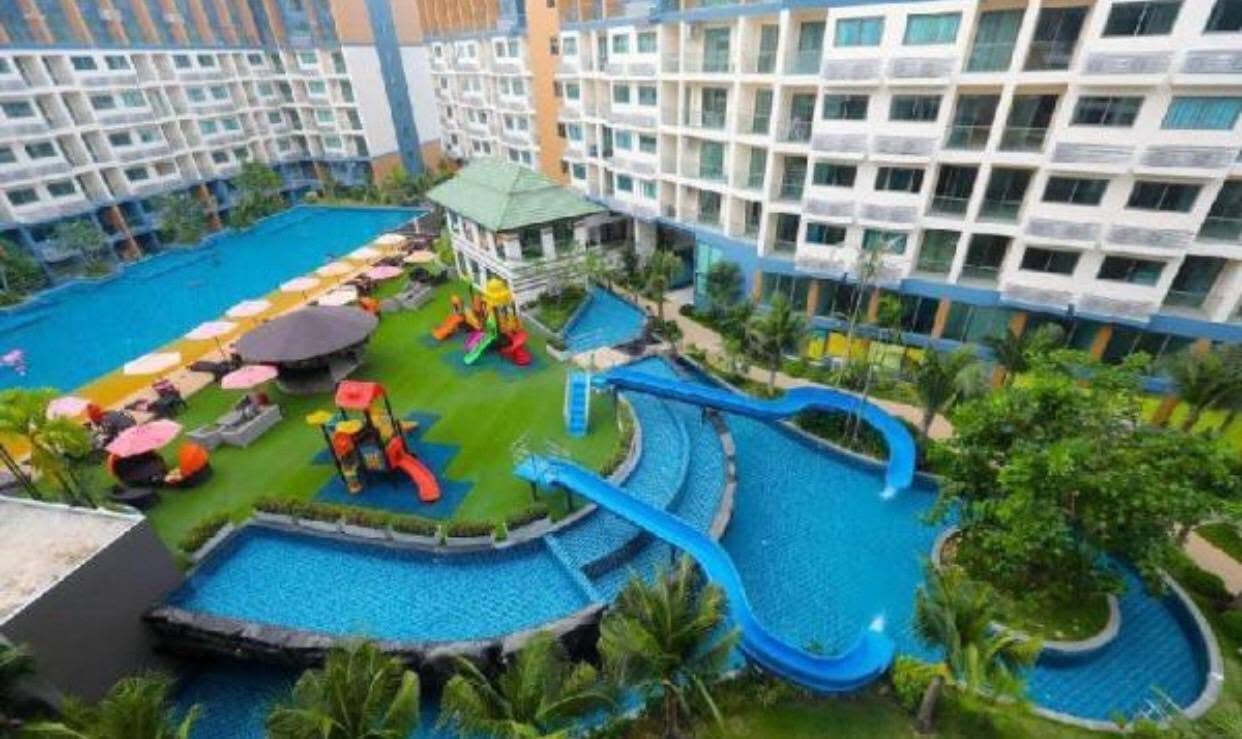 Studio garden view condo for sale at Laguna Beach Resort 2, Jomtien