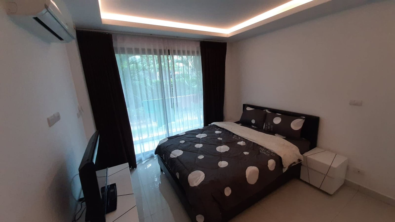 Studio condo for sale at Laguna Beach Resort 3 The Maldives, Jomtien