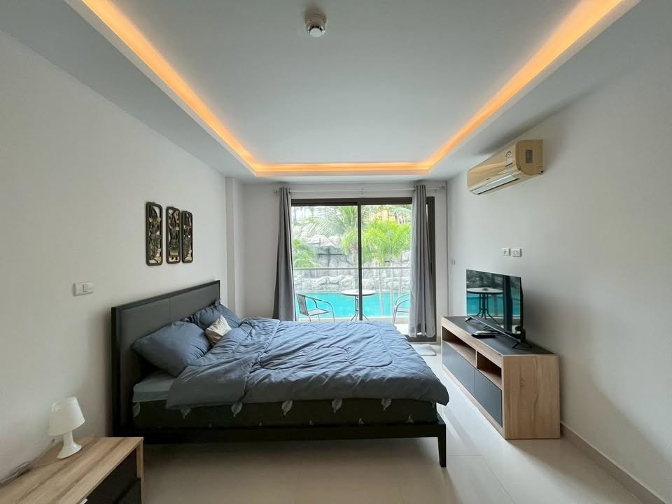 Laguna Beach Resort The Maldives 1BR Condo