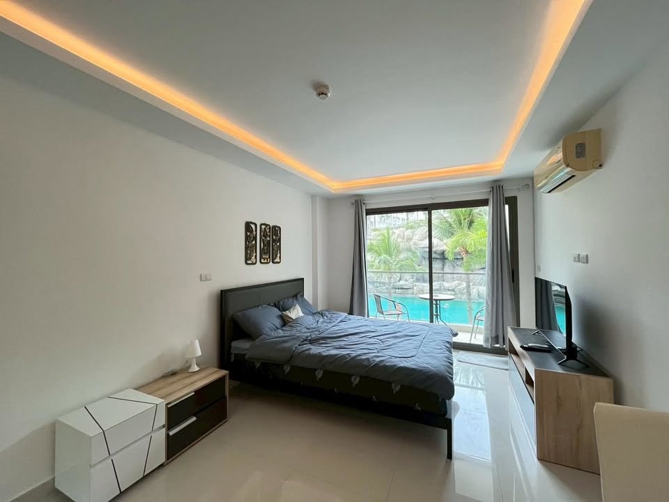 Laguna Beach Resort The Maldives 1BR Condo