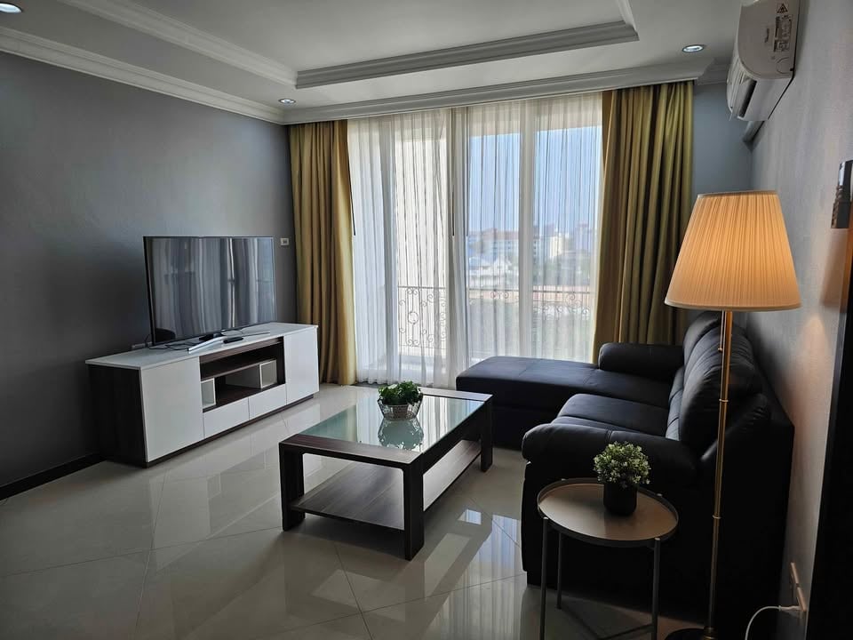 LK Legend 2BR Condo, 5th Floor
