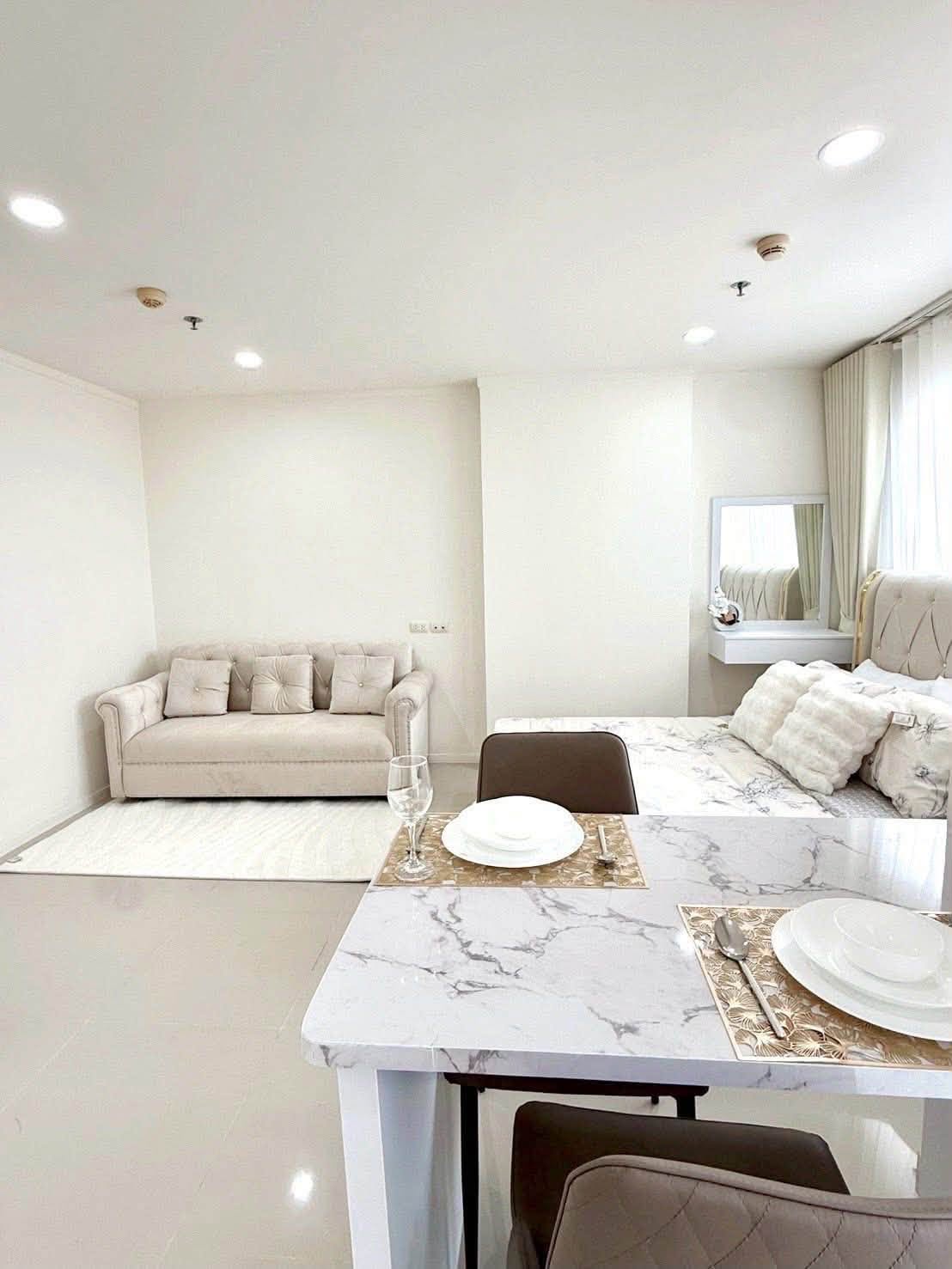 Lumpini Condo Town Studio, 26th Floor