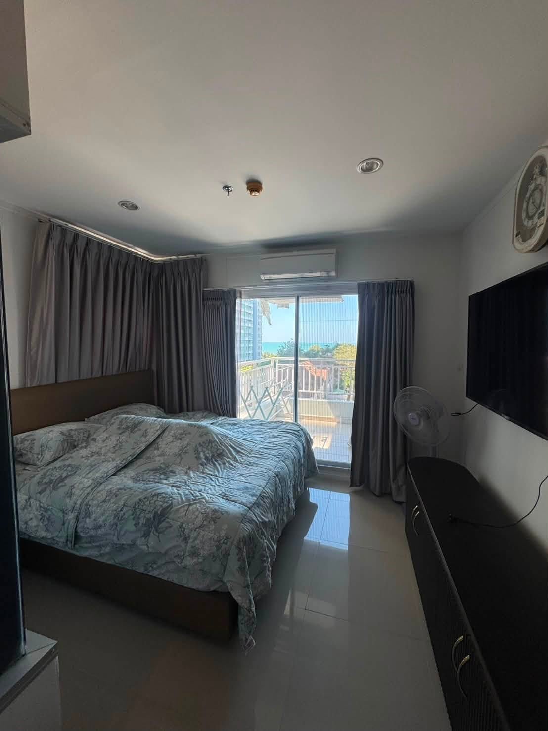 Lumpini Park Beach Jomtien 2BR Condo, 5th Floor