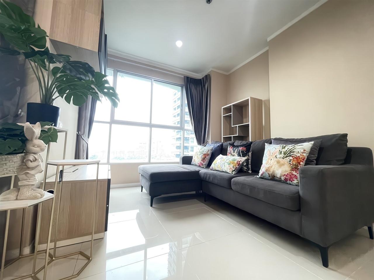 Lumpini Park Beach Jomtien 2BR Sea view, 8th Floor