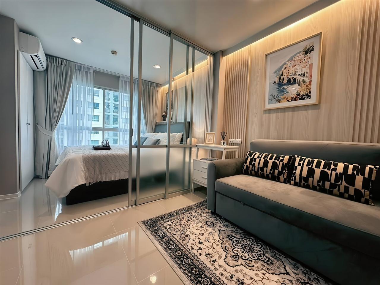 Lumpini Seaview Jomtien Studio Sea view, 11th Floor