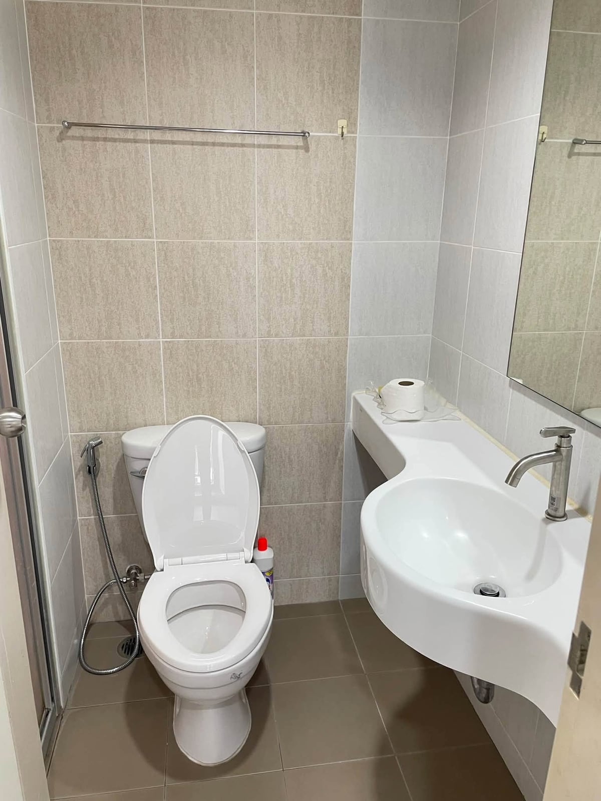Lumpini Ville 1BR Condo, 16th Floor