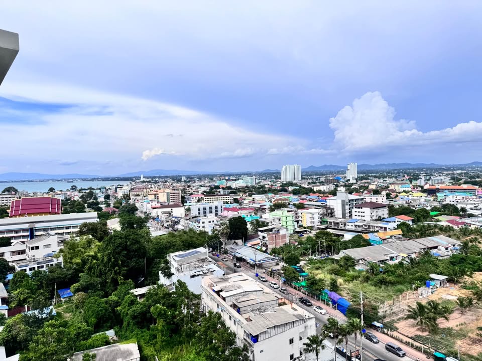 Lumpini Ville Studio, 12th Floor