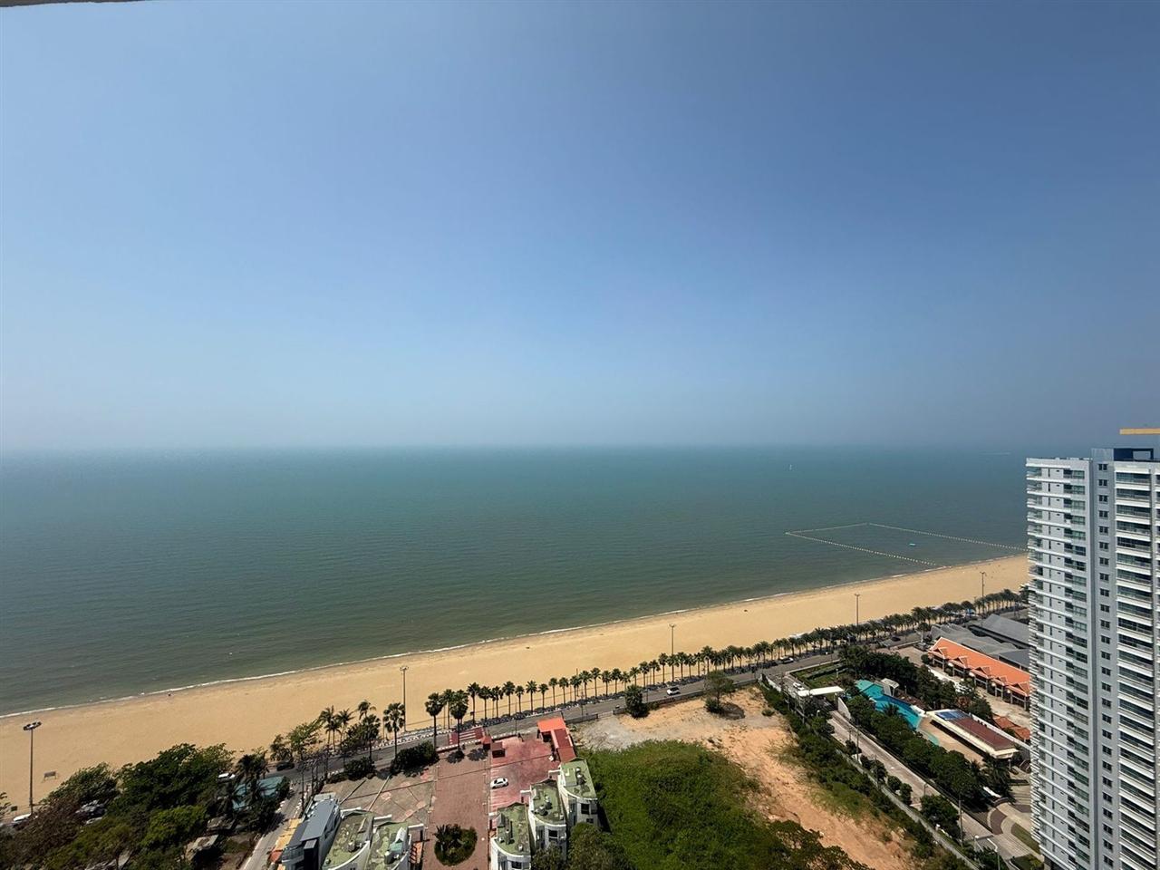 Metro Jomtien Condotel 1BR Sea view, 32nd Floor