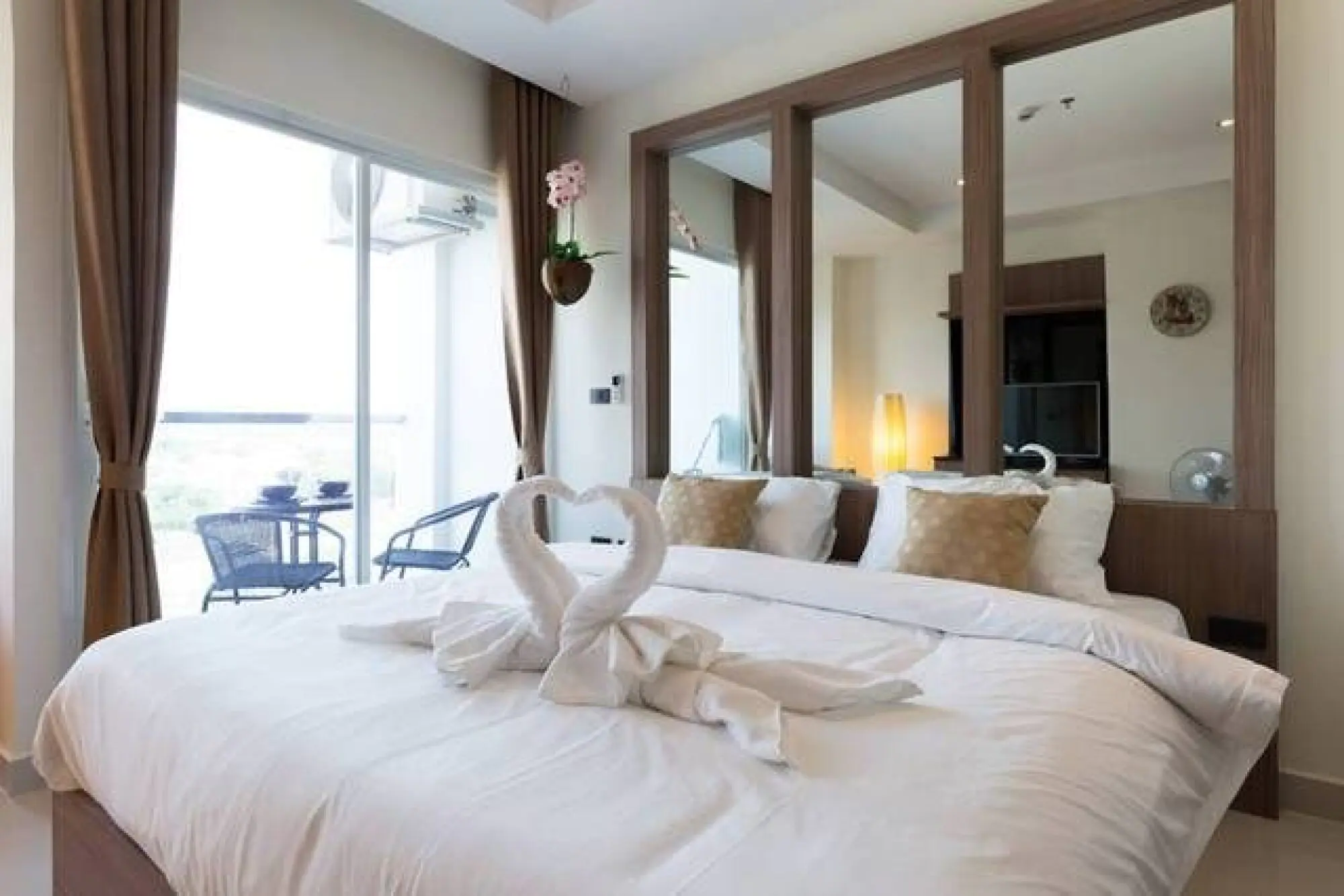 Nam Talay 1BR, 4th Floor