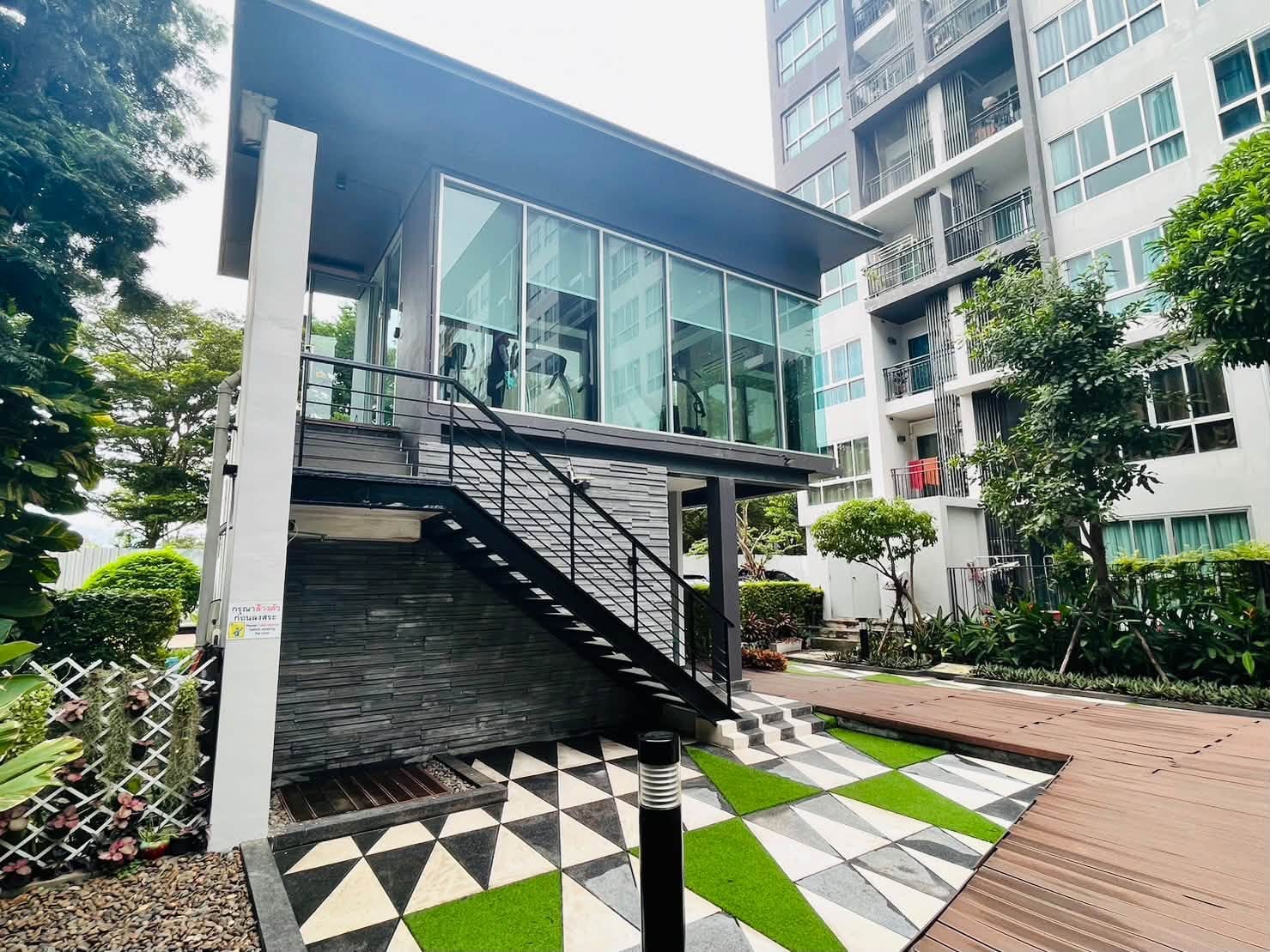 Natureza Art 1BR Condo, 8th Floor