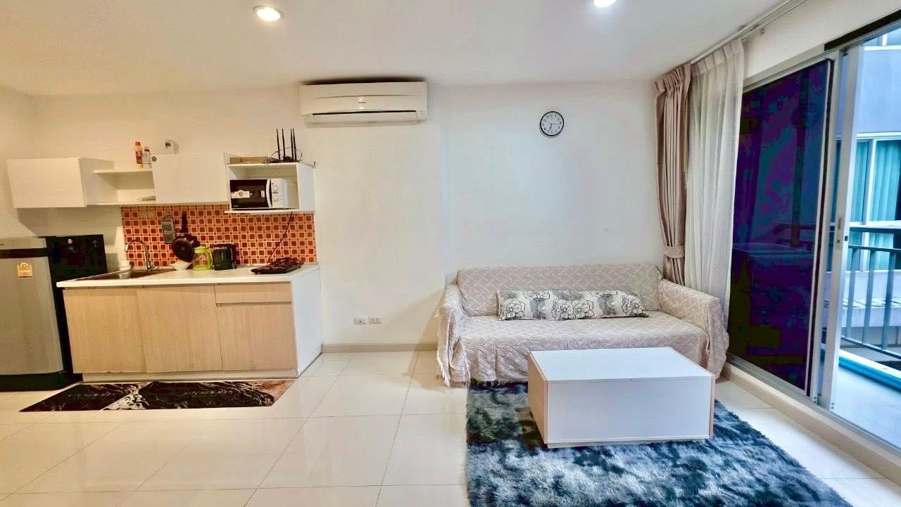 2-bed pool view condo for rent at Natureza Art, North Pattaya