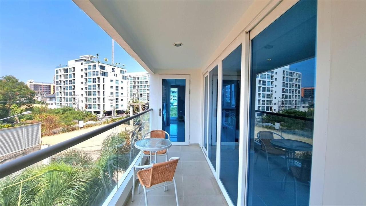 Nova Ocean View 2BR City view, 4th Floor
