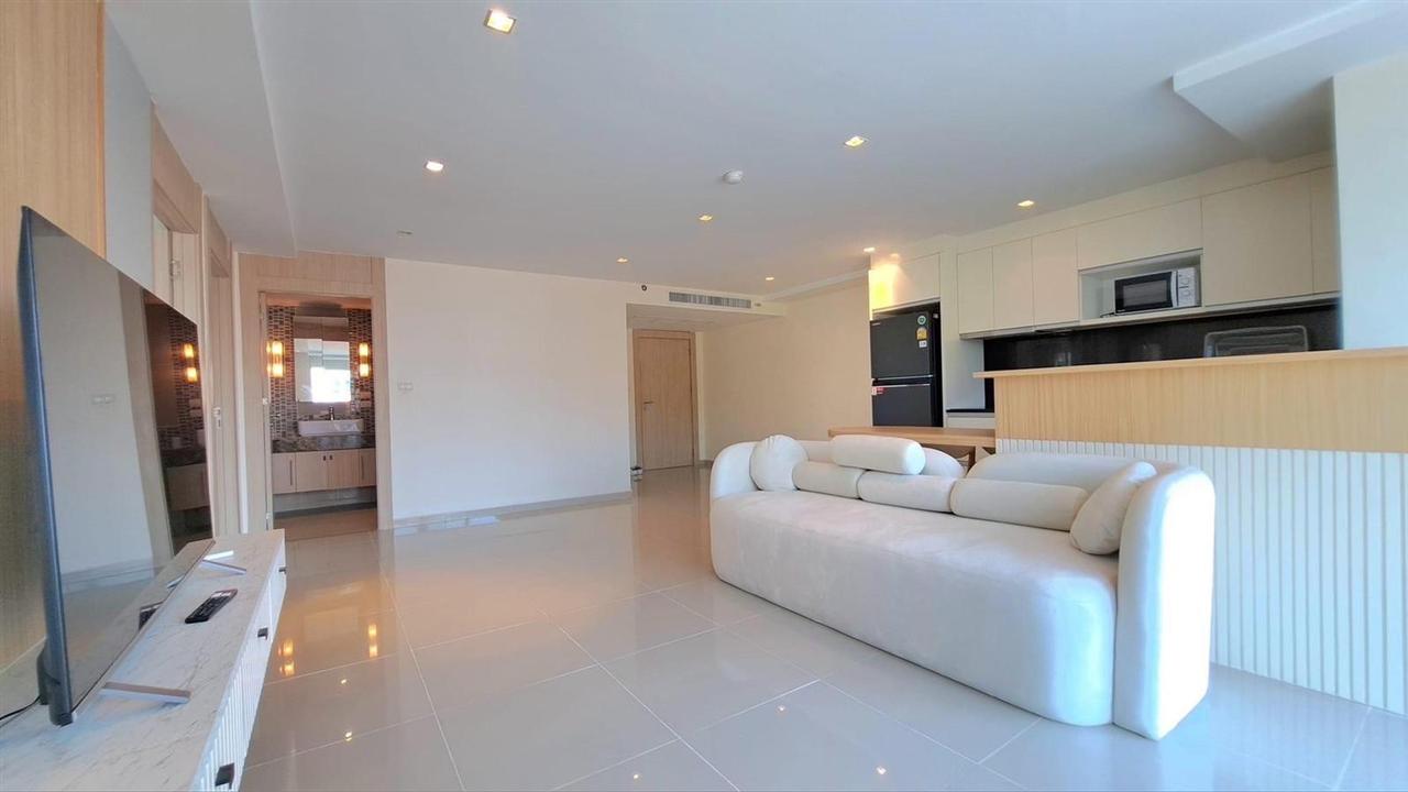 Nova Ocean View 2BR City view, 4th Floor