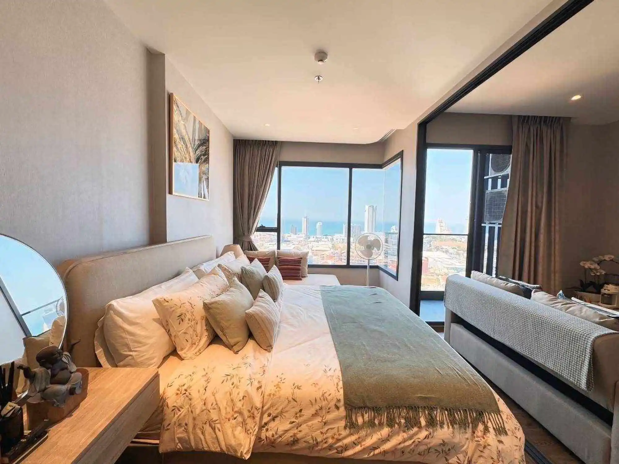 Once Pattaya 1BR, 22nd Floor