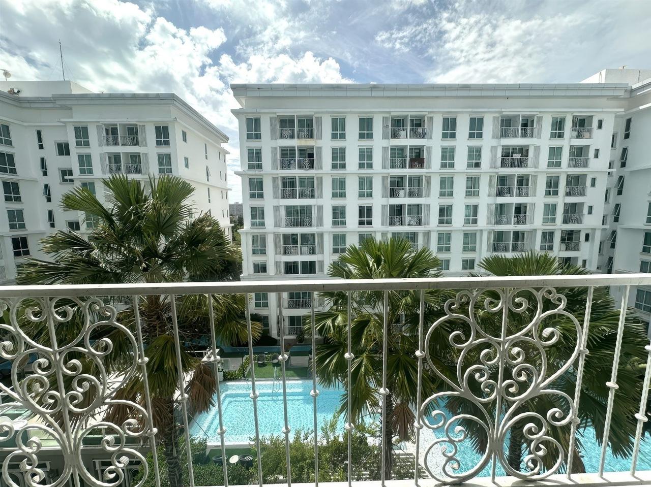 Orient 2BR Pool view, 5th Floor