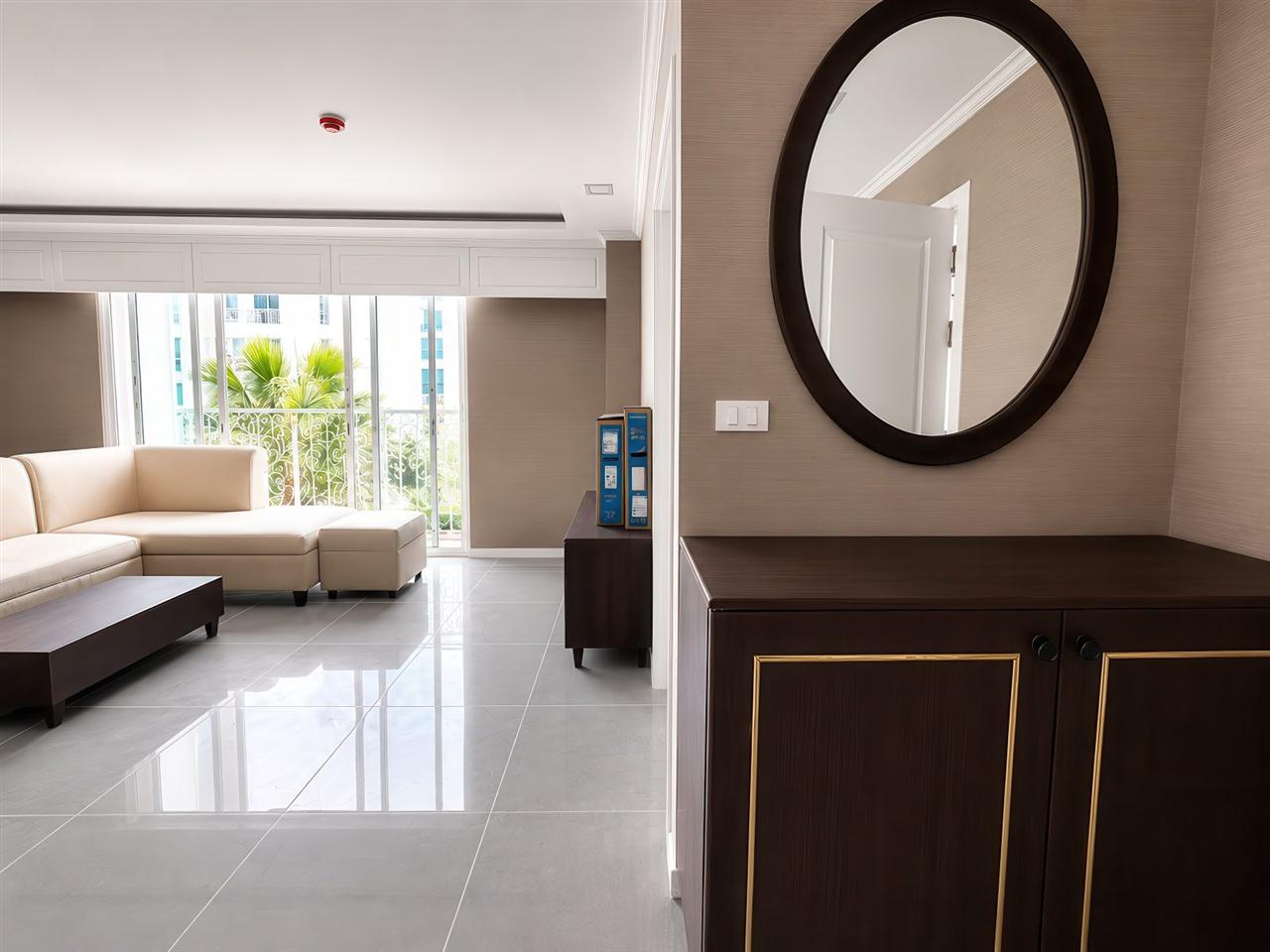 Orient 2BR Pool view, 5th Floor