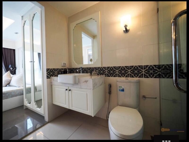 Orient 1BR, 3rd Floor
