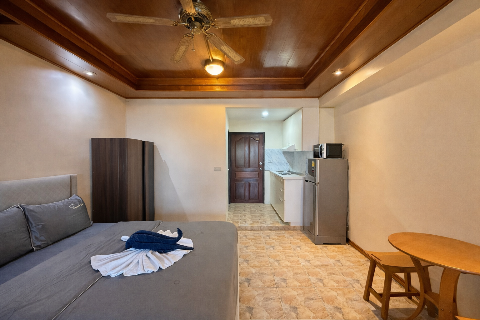 Paradise Condo