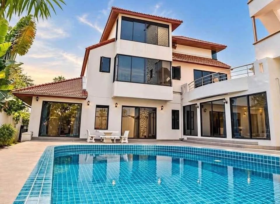 Paradise Villa 1