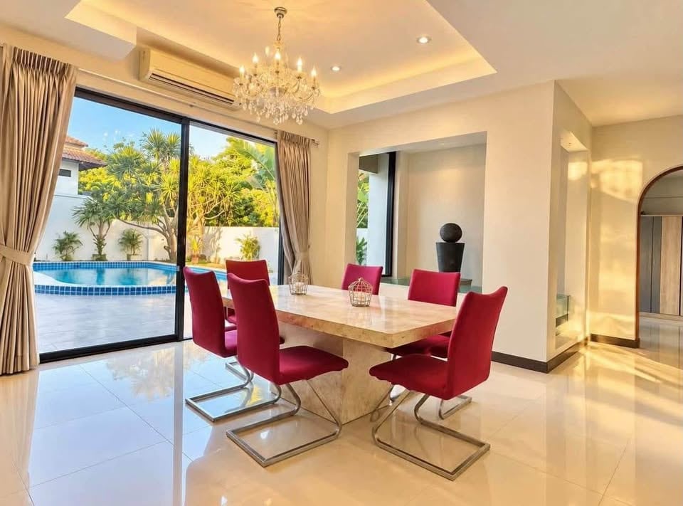 Paradise Villa 1