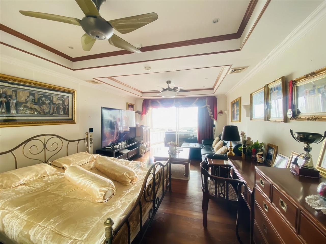 Park Beach Condominium