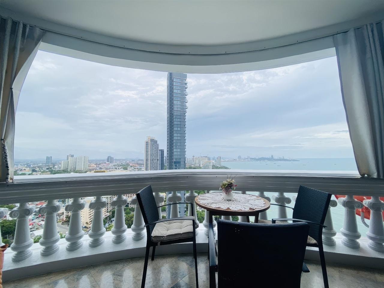 Park Beach Condominium Studio Sea View, 27th Floor
