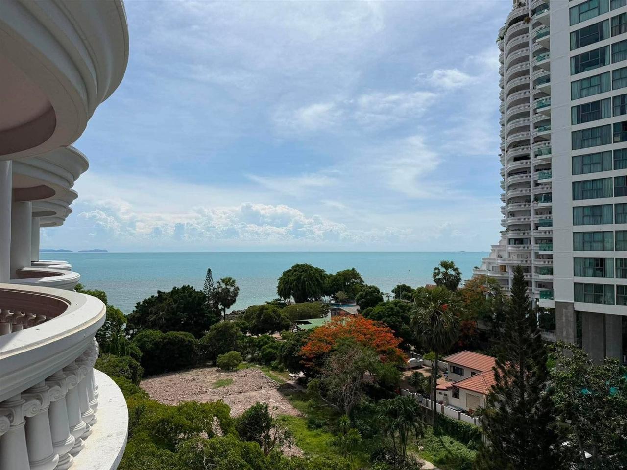 Park Beach Condominium Studio Sea view, 3rd Floor
