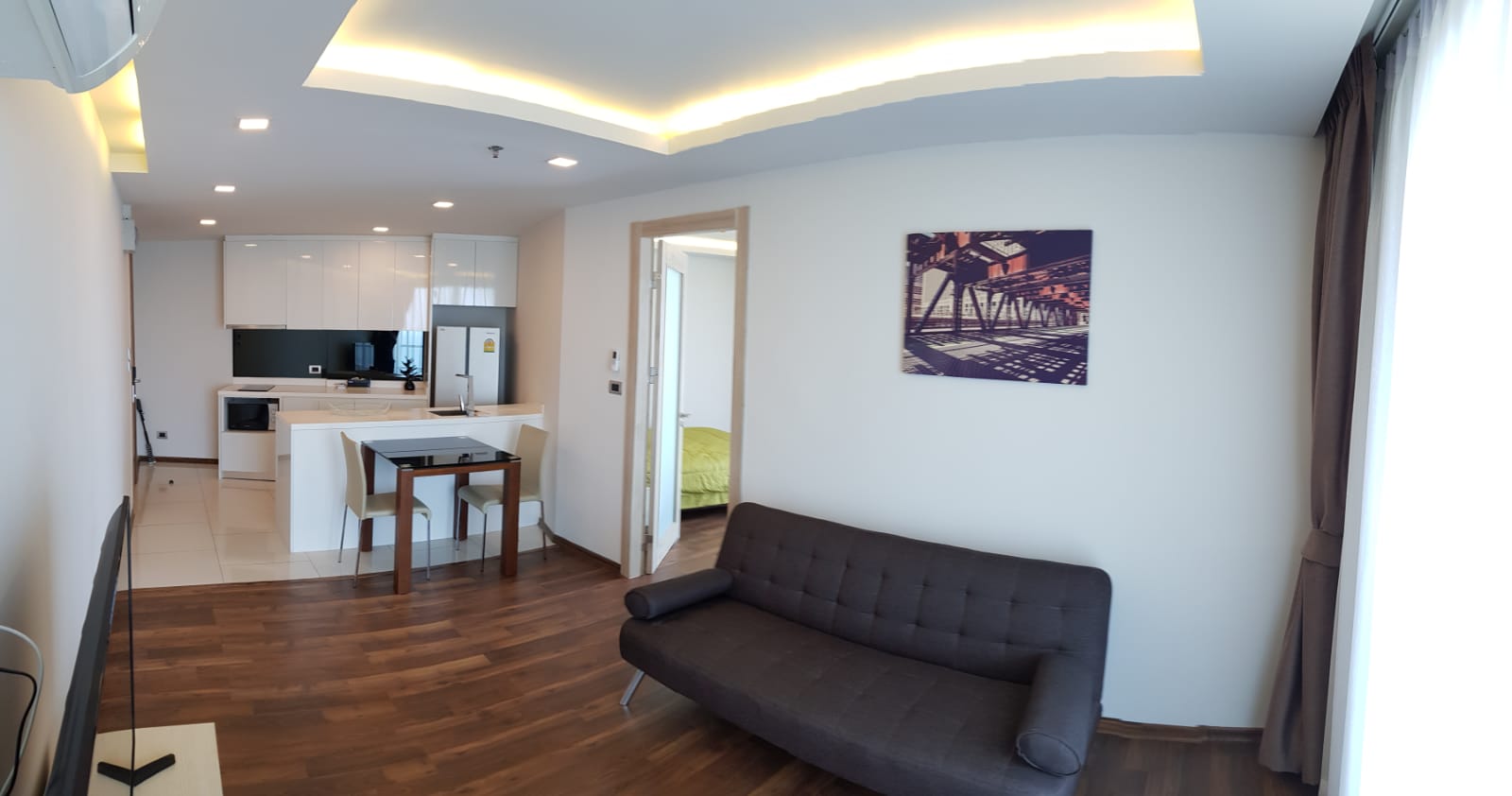 Peak Towers 1BR Sea view, 21st Floor
