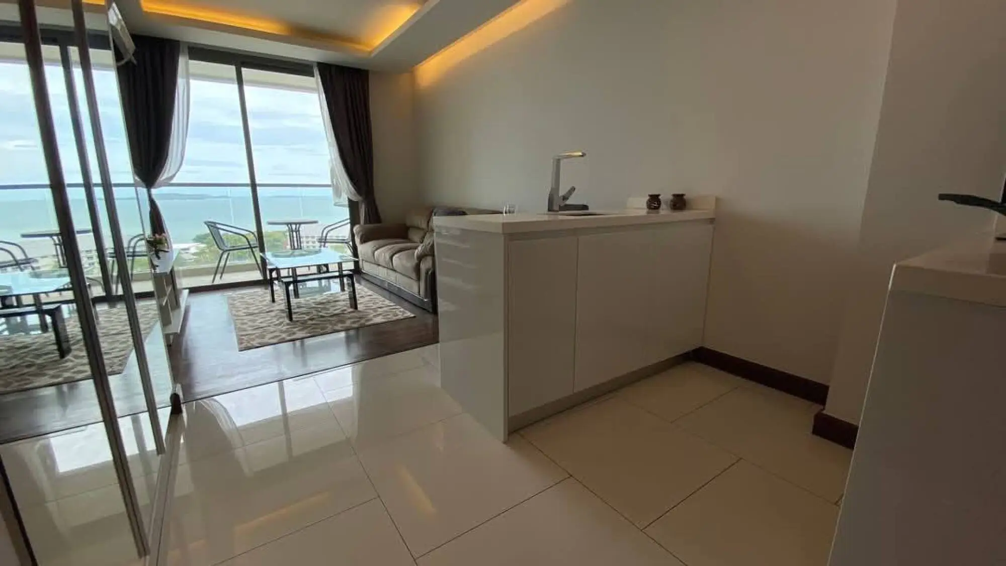 Peak Towers 1BR Sea view, 10th Floor