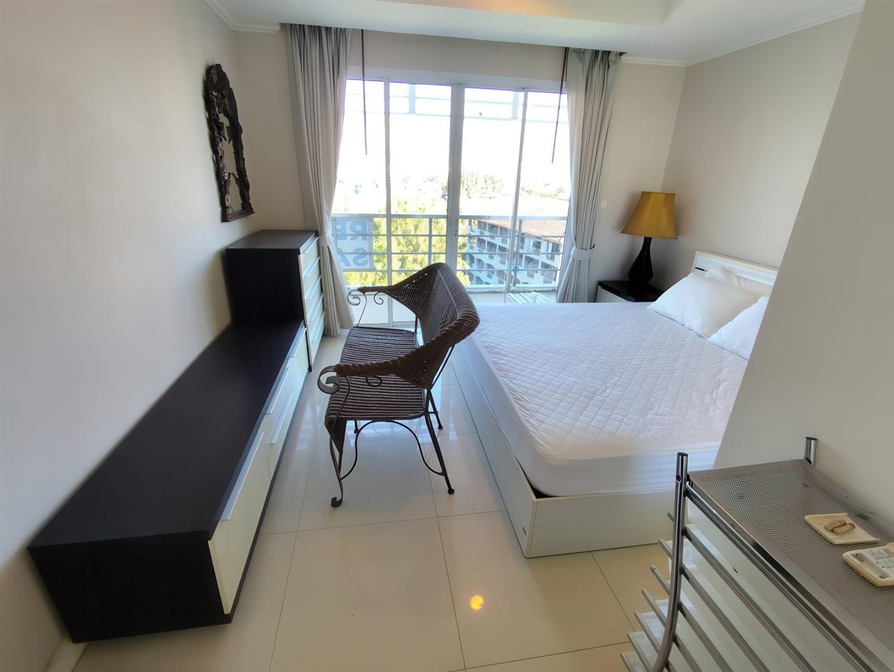 Pine Shores Condo
