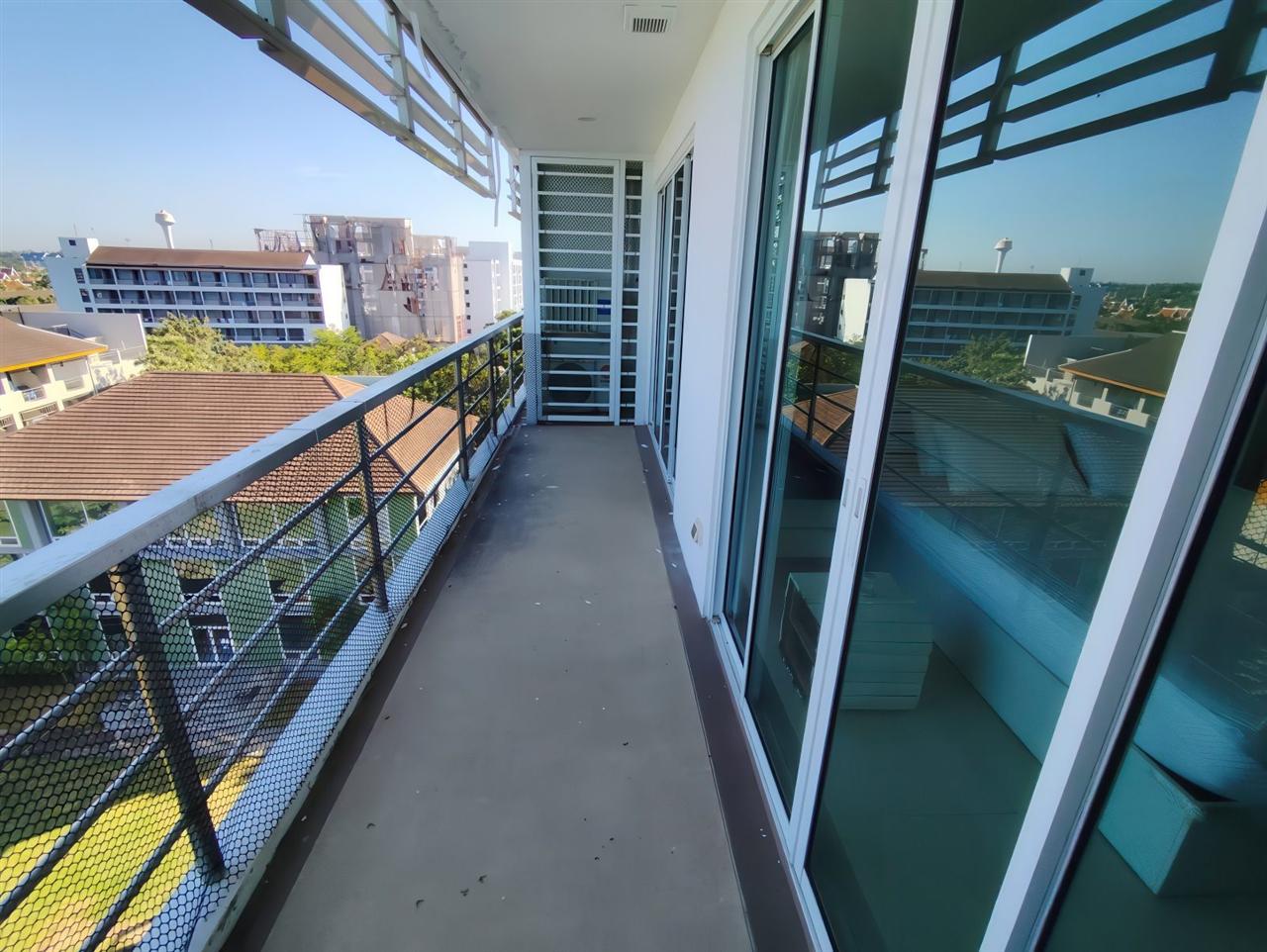Pine Shores Condo 2BR Sea view/City, 7th Floor