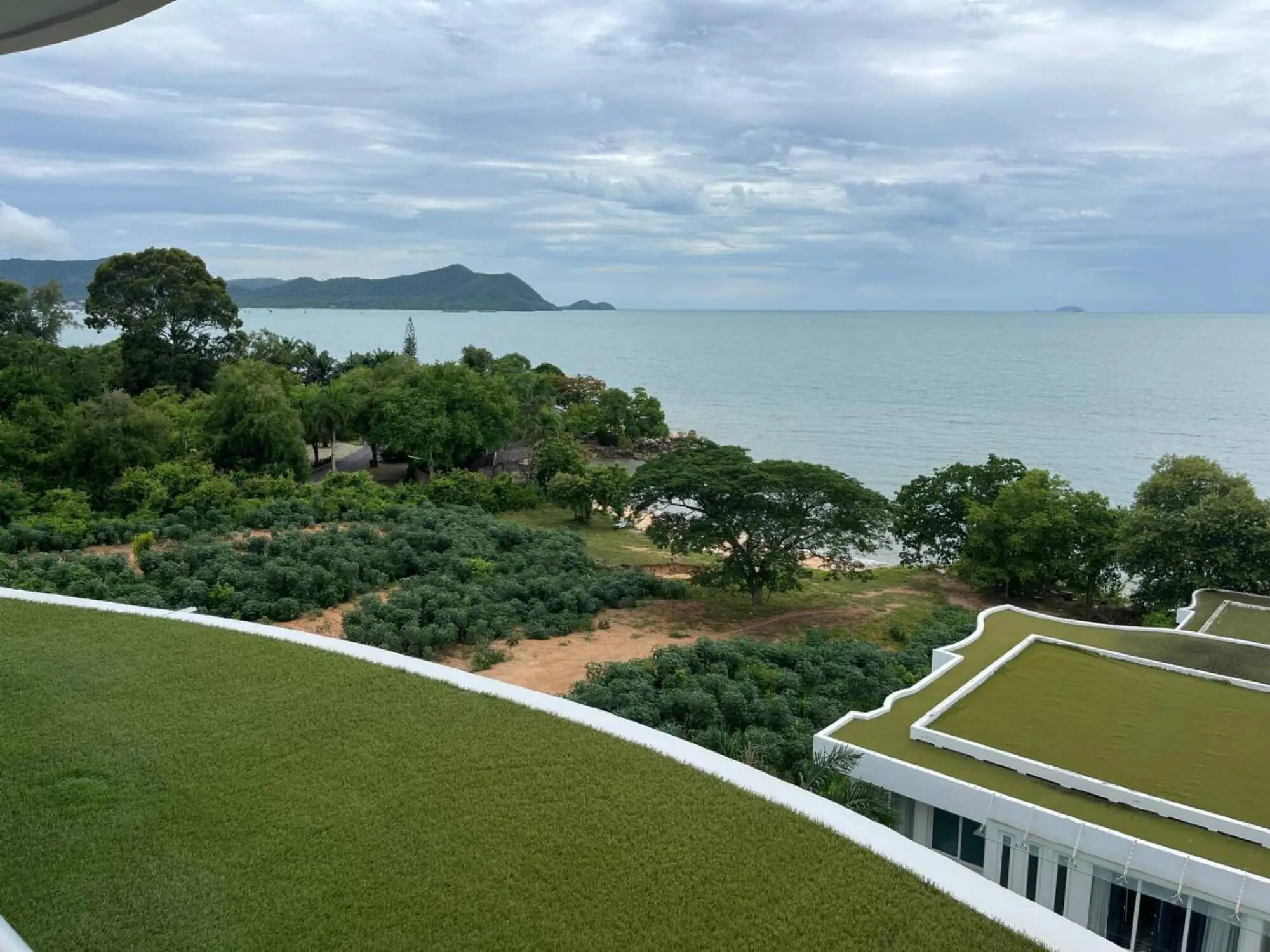 Pure Sunset Beach 3BR Sea view