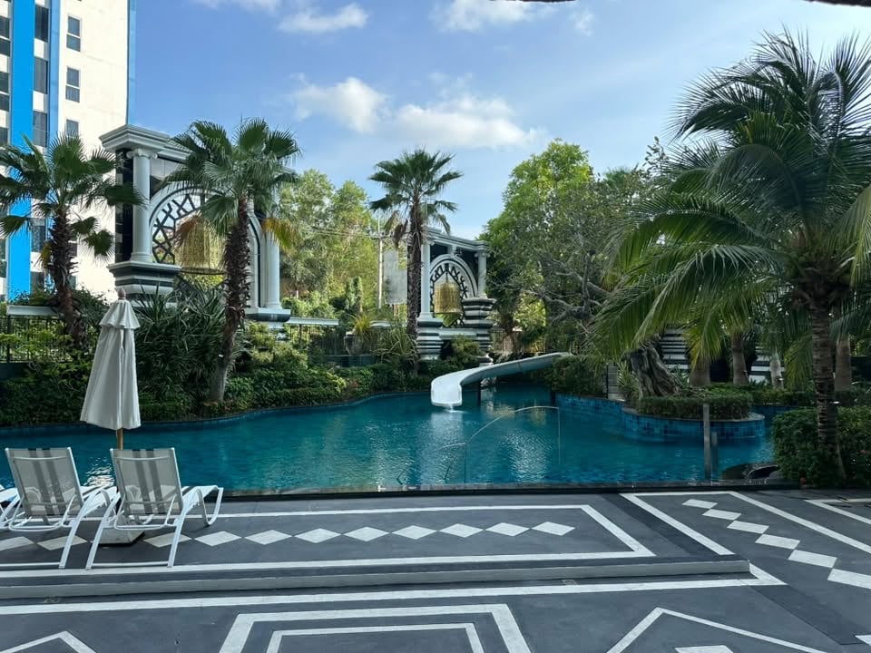 The Riviera Monaco 1BR Condo, 34th Floor