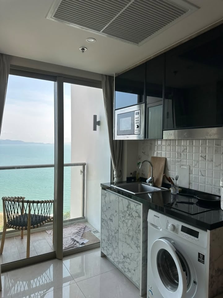 The Riviera Monaco 1BR Condo, 34th Floor