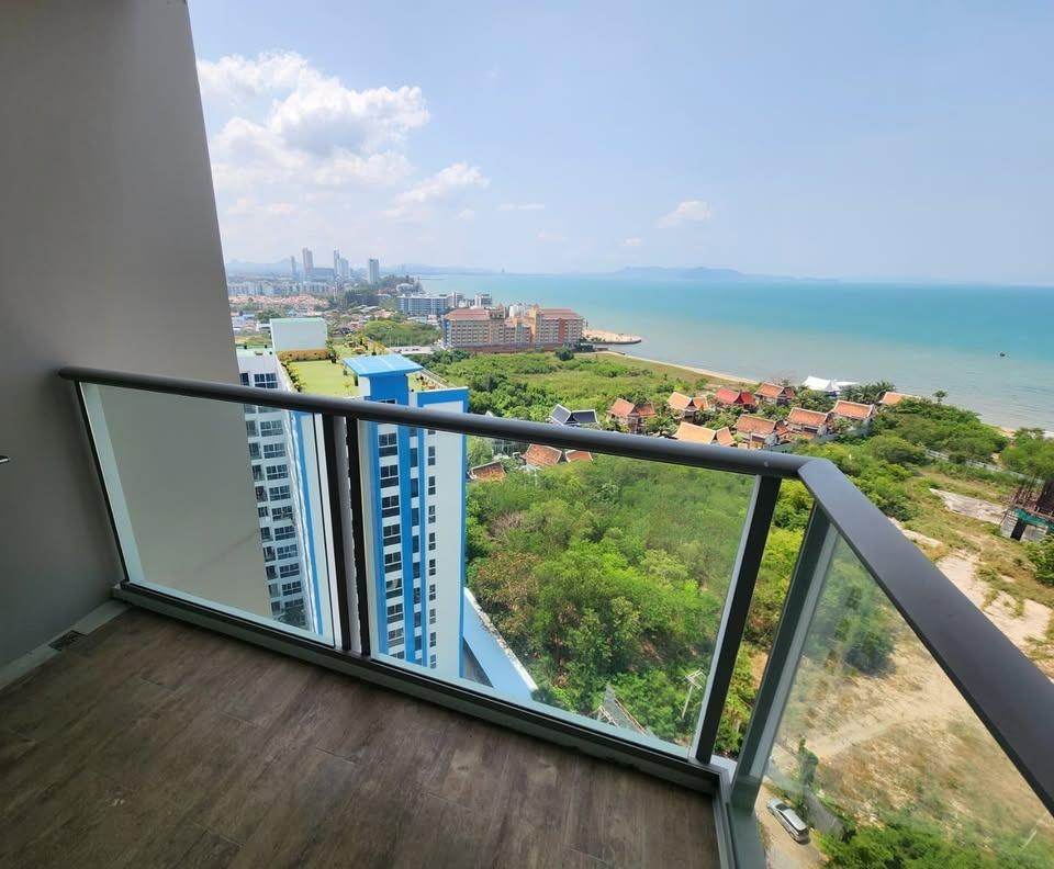 Riviera Monaco 1BR Condo Jomtien