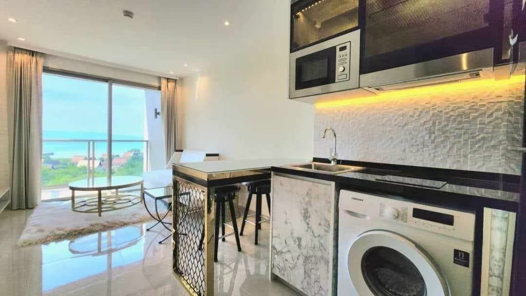 The Riviera Monaco 1BR Sea View, 9th Floor