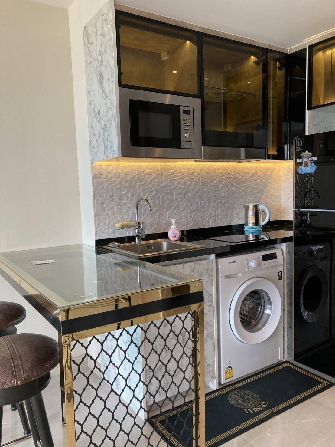 The Riviera Monaco 1BR Sea View, 9th Floor