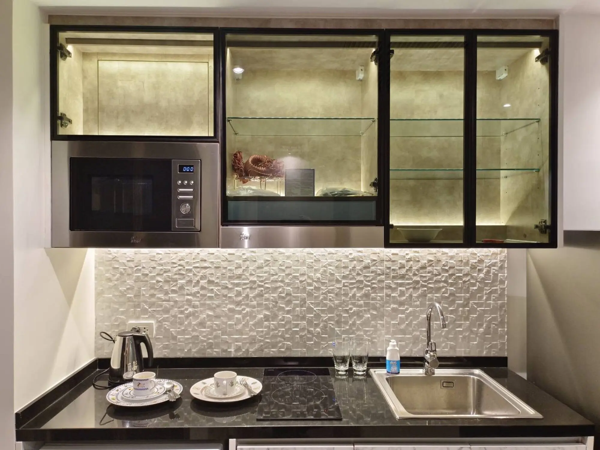 The Riviera Monaco 1BR, 5th Floor