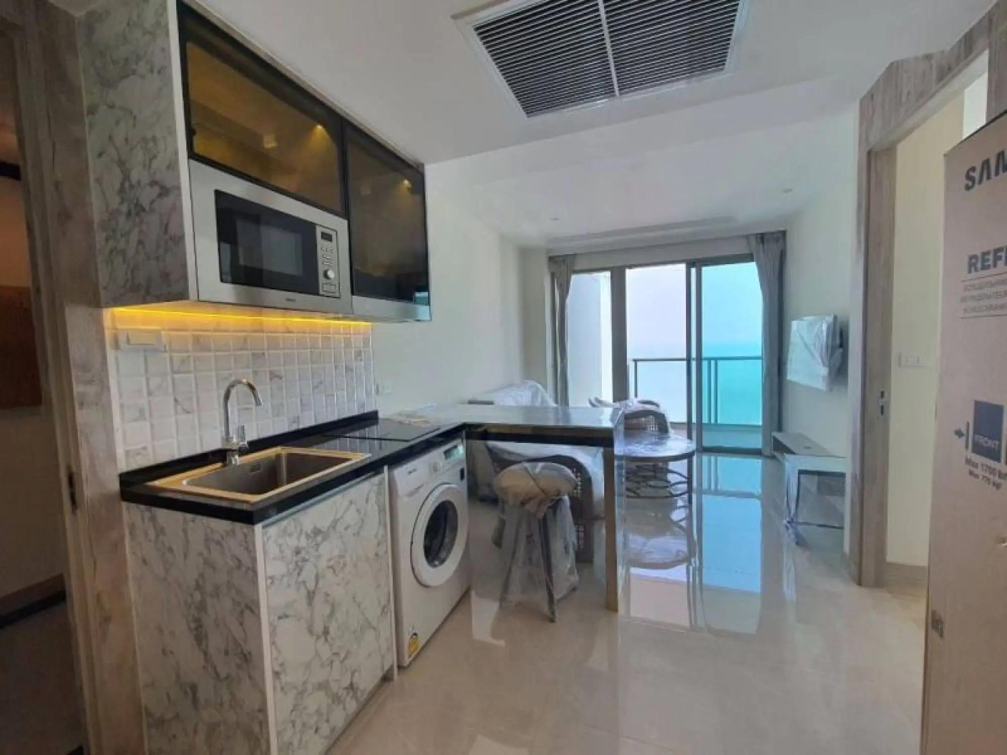 The Riviera Monaco 1BR, 34th Floor