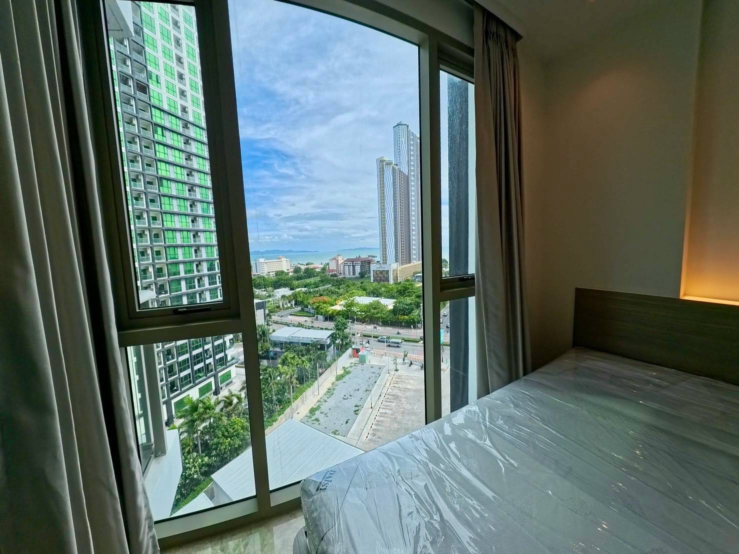 The Riviera Ocean Drive 1BR Sea view, 11th Floor