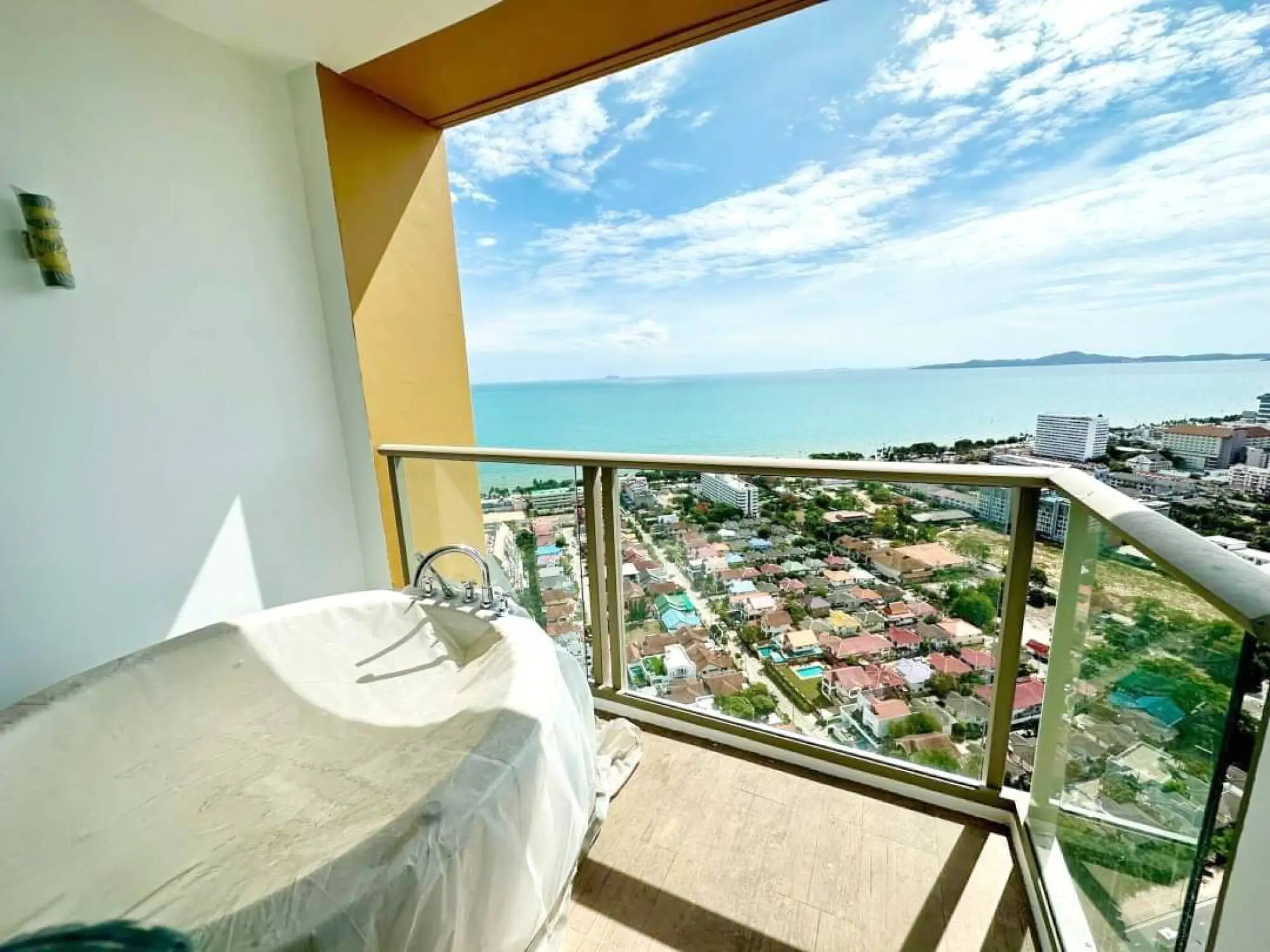 The Riviera Ocean Drive 1BR Sea view, 35th Floor