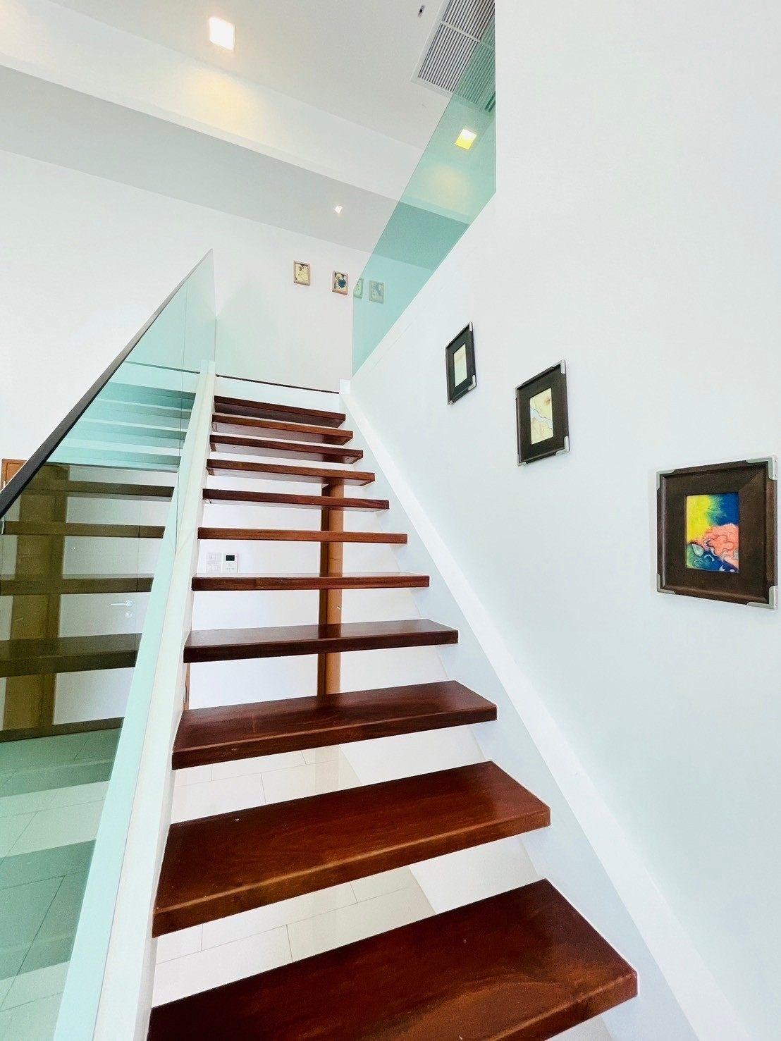 Sanctuary 2BR Sea View, 7th Floor