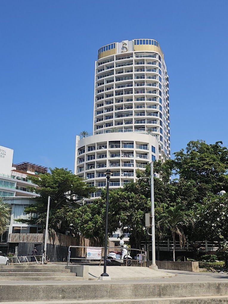 Sands Condominium