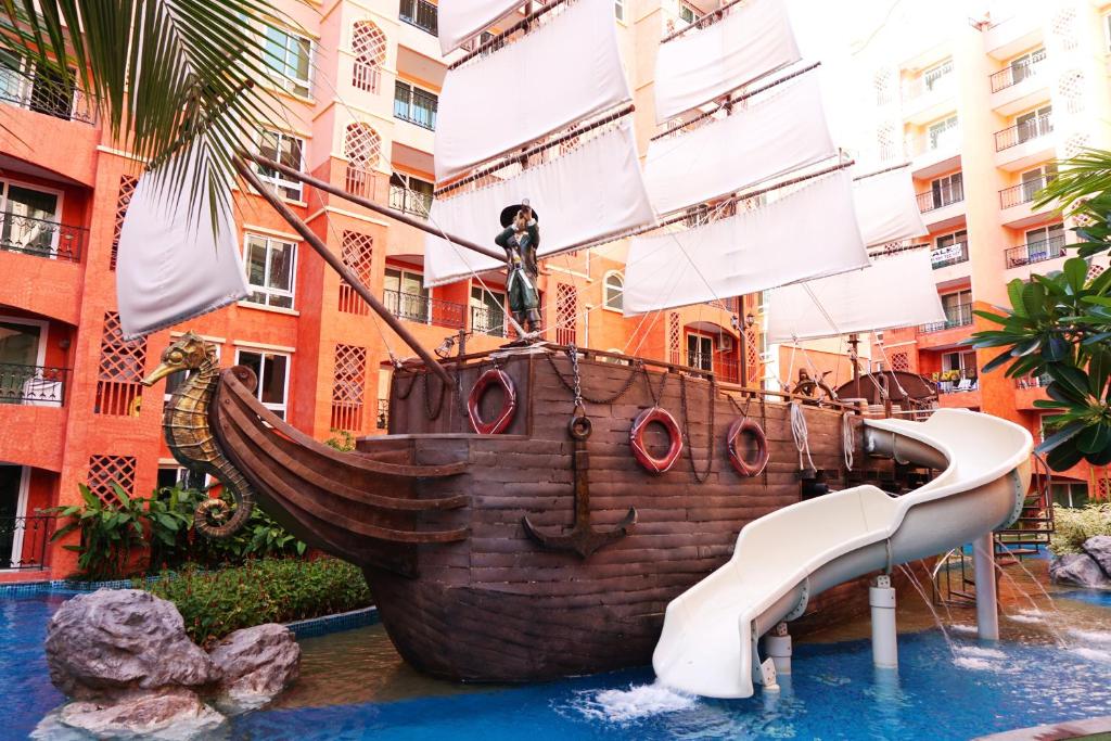 Seven Seas Condo Resort Jomtien 1BR, 8th Floor