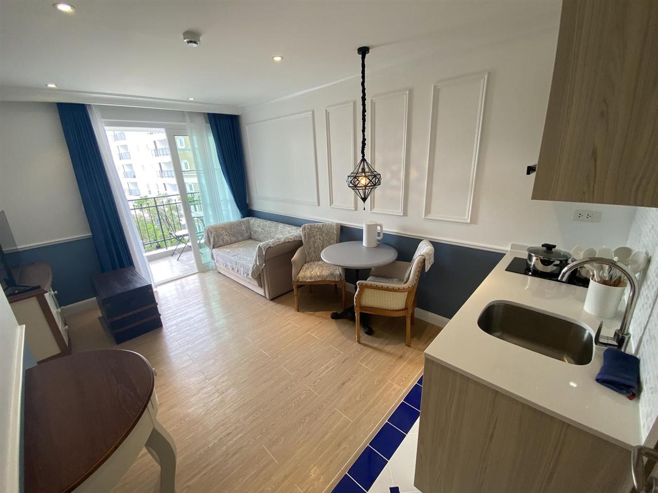 Seven Seas Cote d'Azur 1BR City view, 4th Floor
