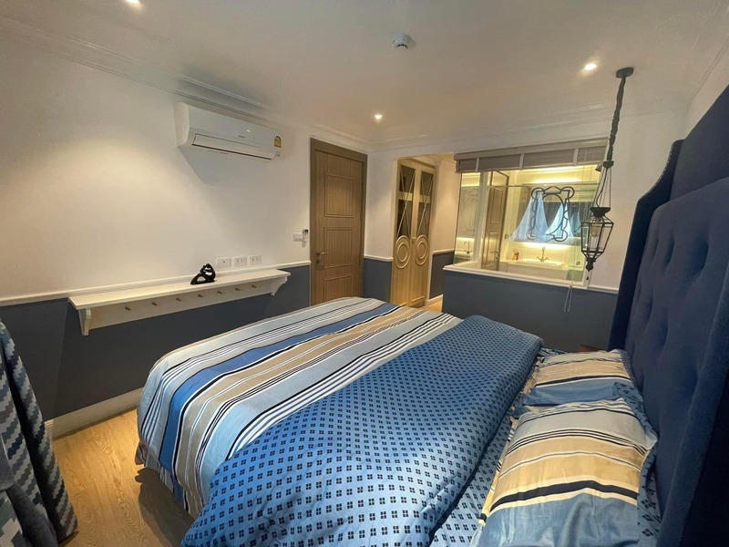 Seven Seas Cote d'Azur 1BR, 8th Floor
