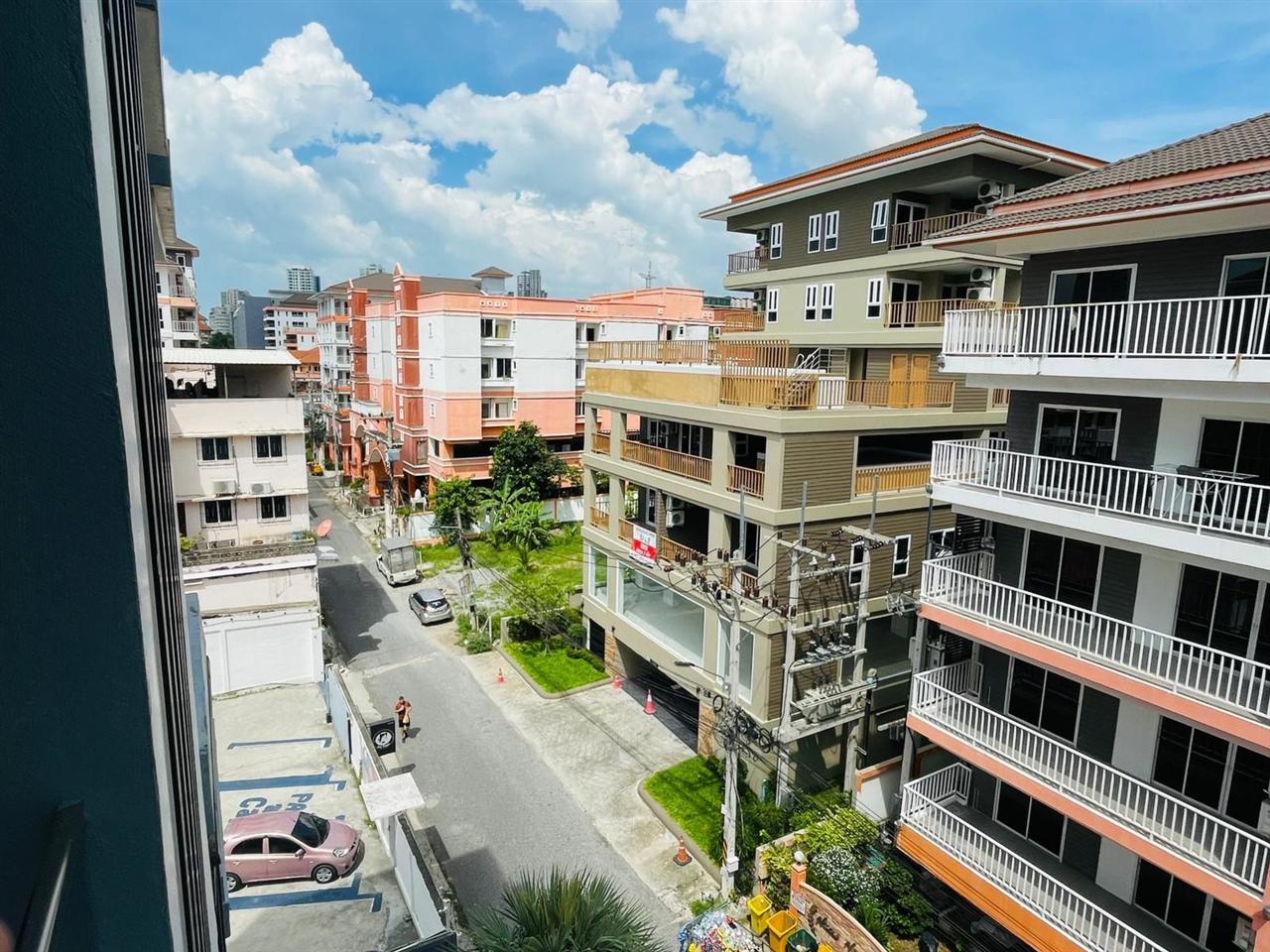 Siam Oriental Tropical Garden Studio City view, 6th Floor